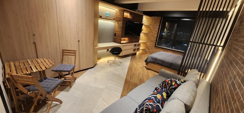Living room, Dining area, Family