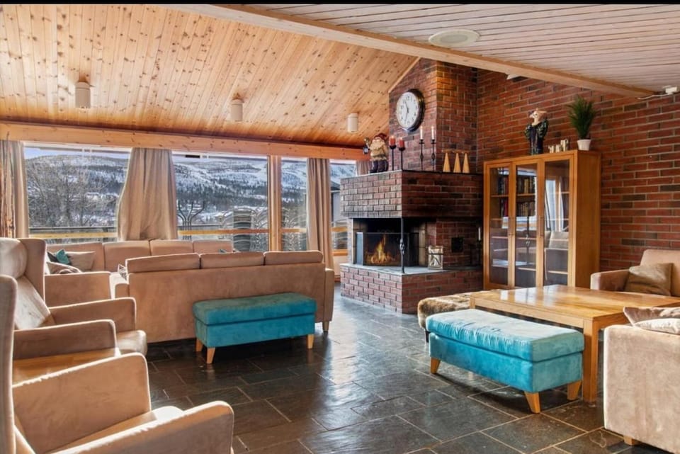 Modern apartment with amazing location Apartment in Geilo