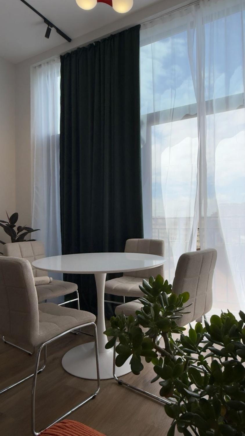 Central Yerevan Wine District Apartment in Yerevan
