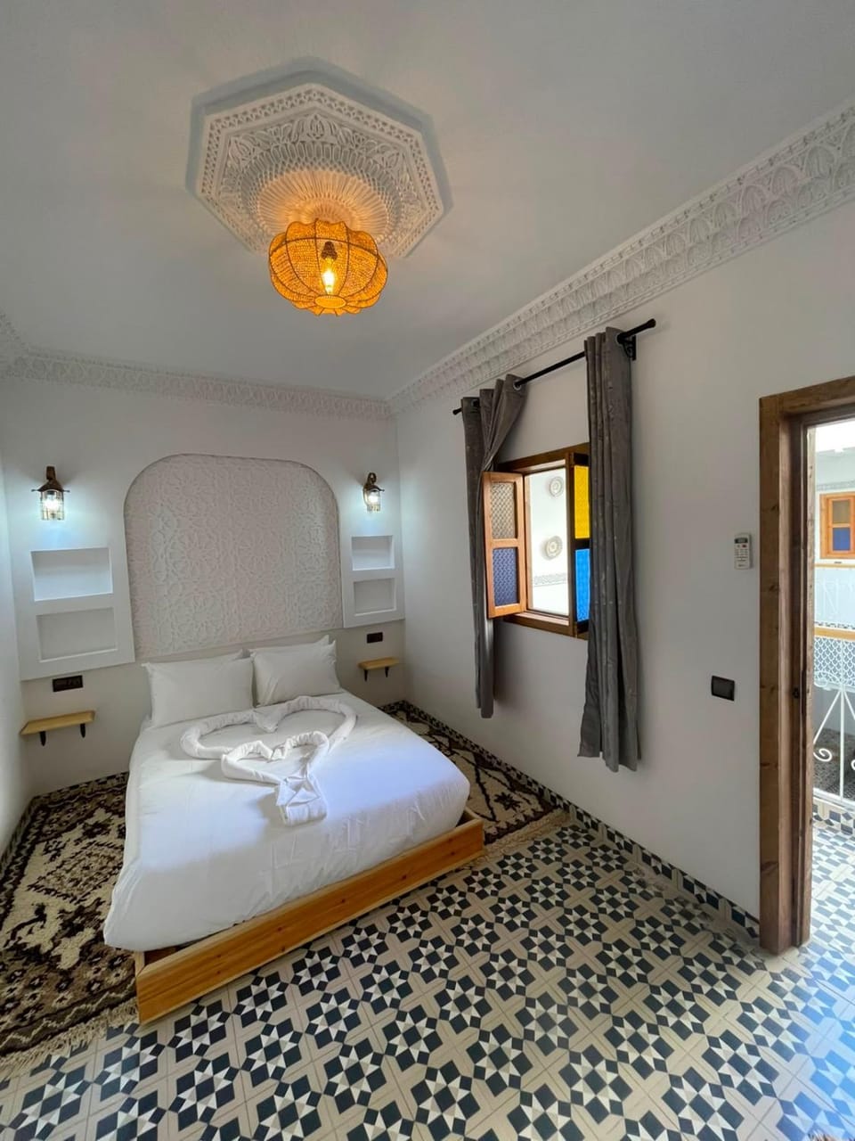 Bed, Photo of the whole room, Bedroom, wardrobe