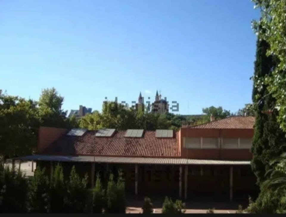 Casa Lago Bed and Breakfast in Zaragoza