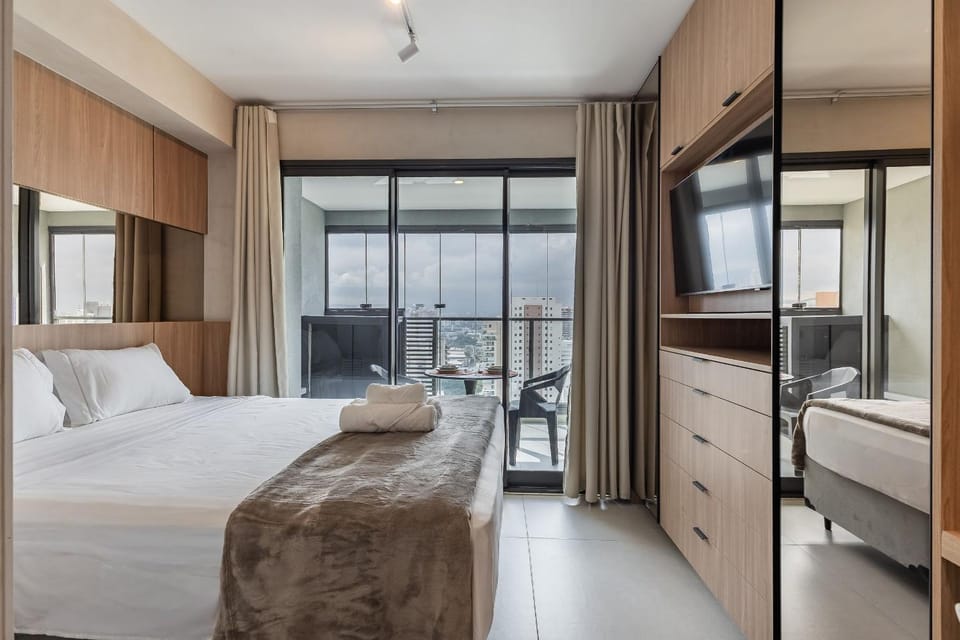 Studio com varanda na Pompeia próx. Allianz Park Apartment in Sao Paulo City