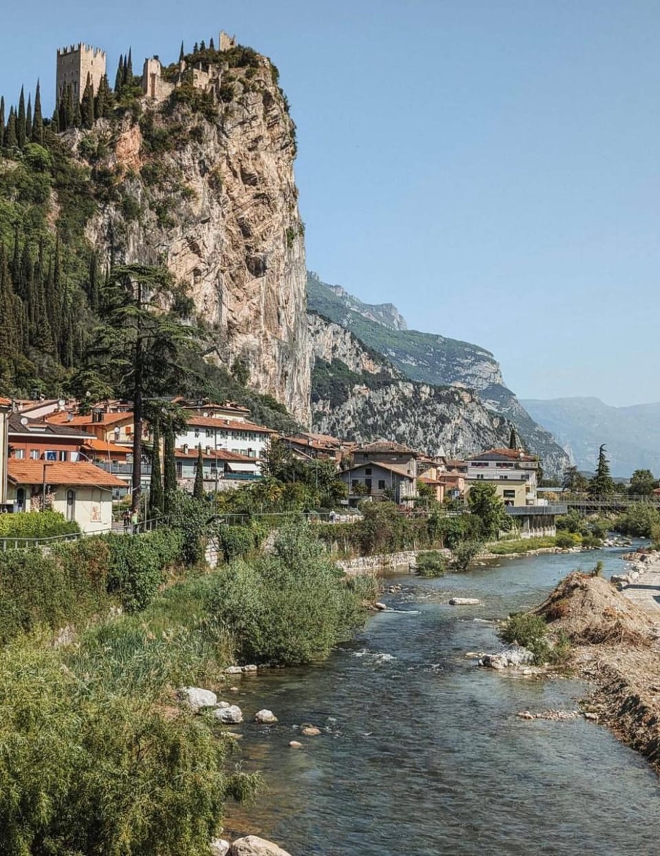 Nearby landmark, Natural landscape, Mountain view, River view