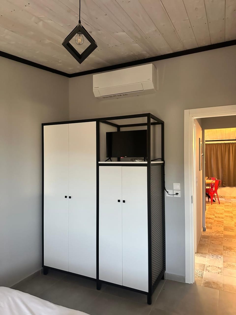 Letsios Steel3 Apartment in Greece