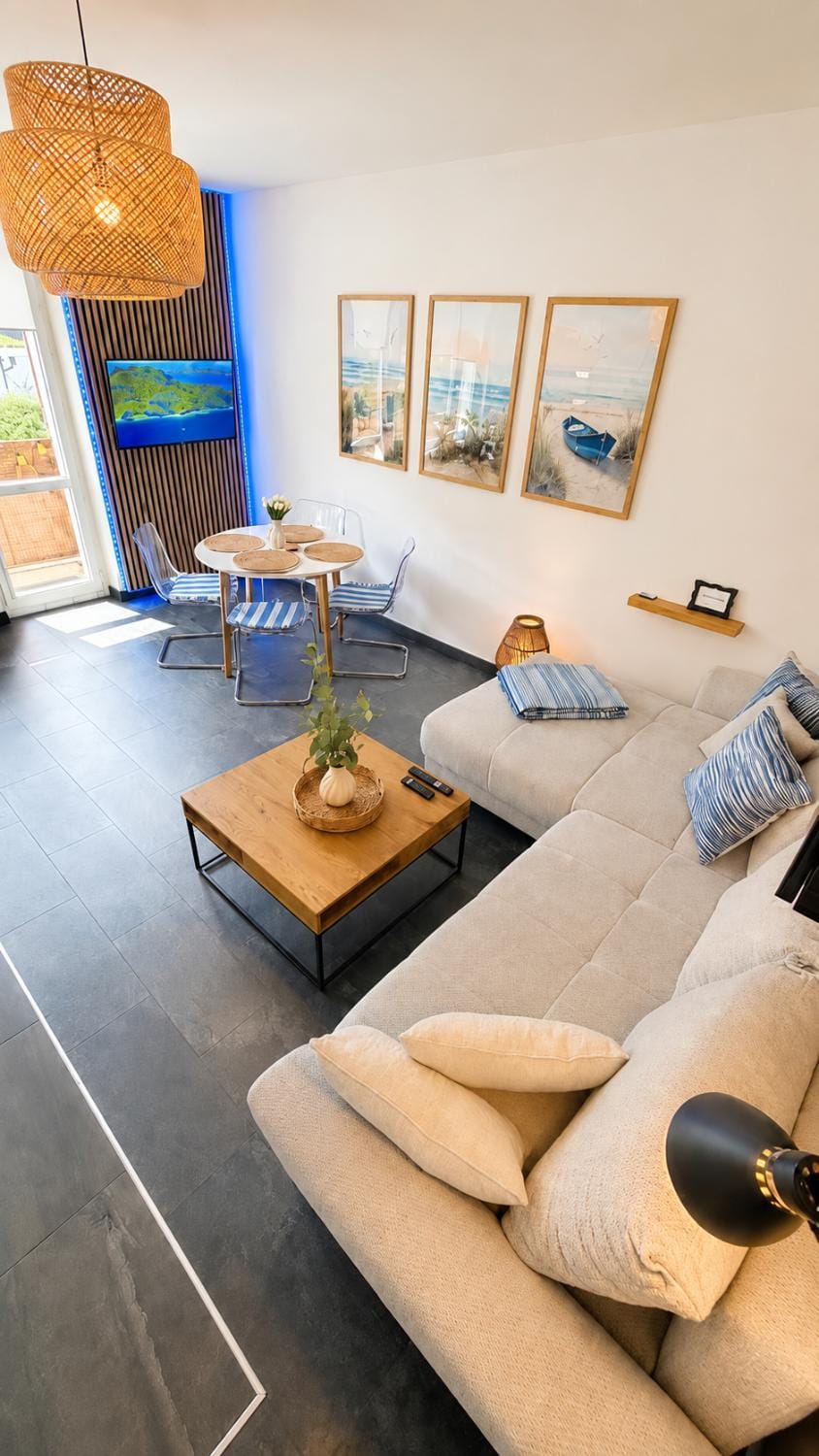 Morska Pearl - 5 min to city center Gdynia Apartment in Pomeranian Voivodeship