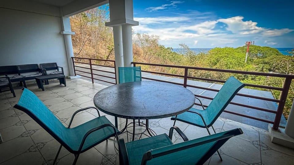 Samara Ocean View Apartment in Samara