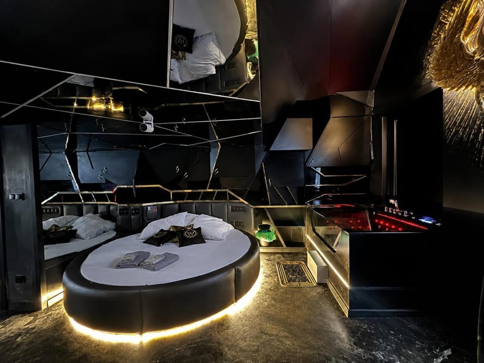 Night, Bedroom