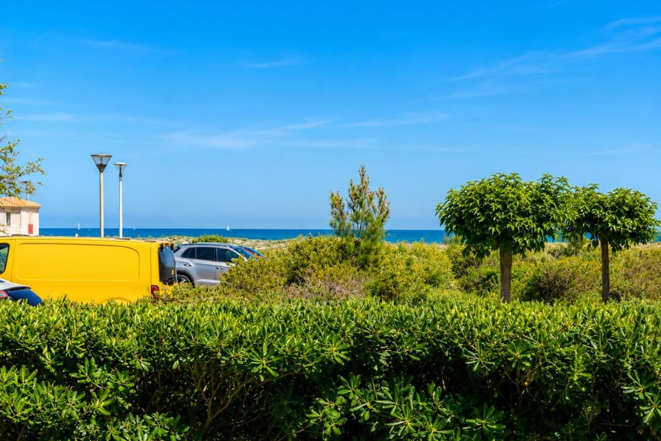Neighbourhood, Sea view, Sea view