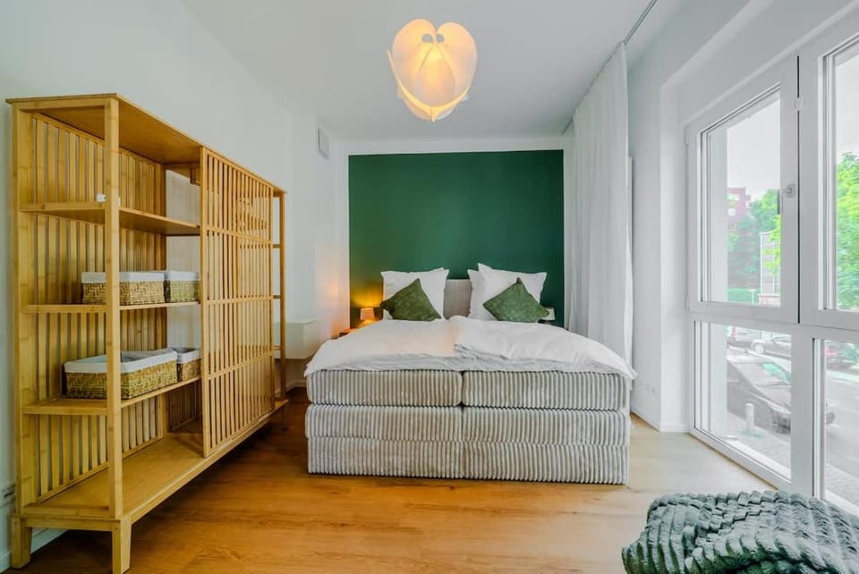The Grand Parkside - for Groups & Families by OYA Apartment in Berlin
