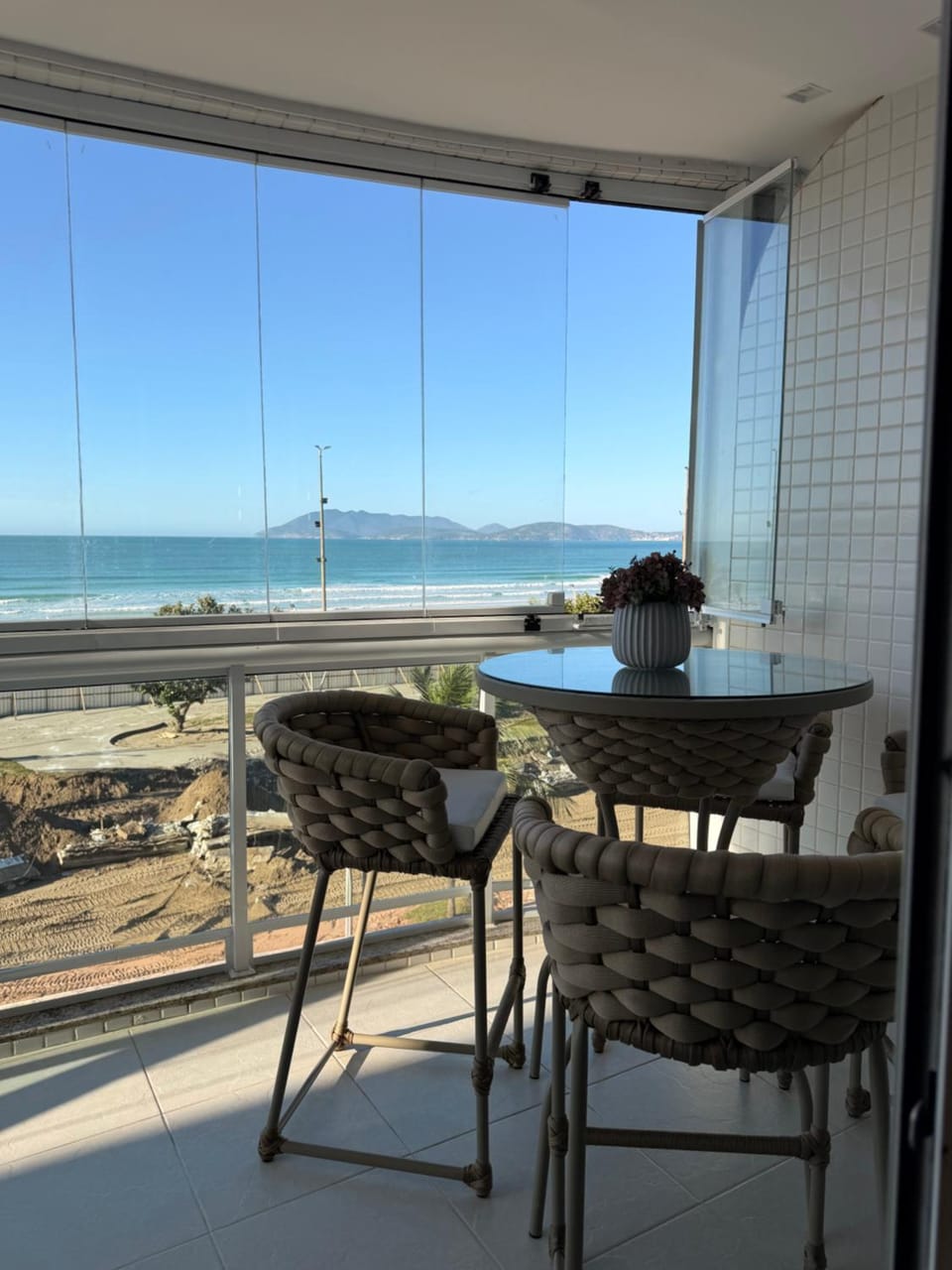 Frente Mar Alto Padrão Praça das Aguas Cabo Frio Apartment in Cabo Frio