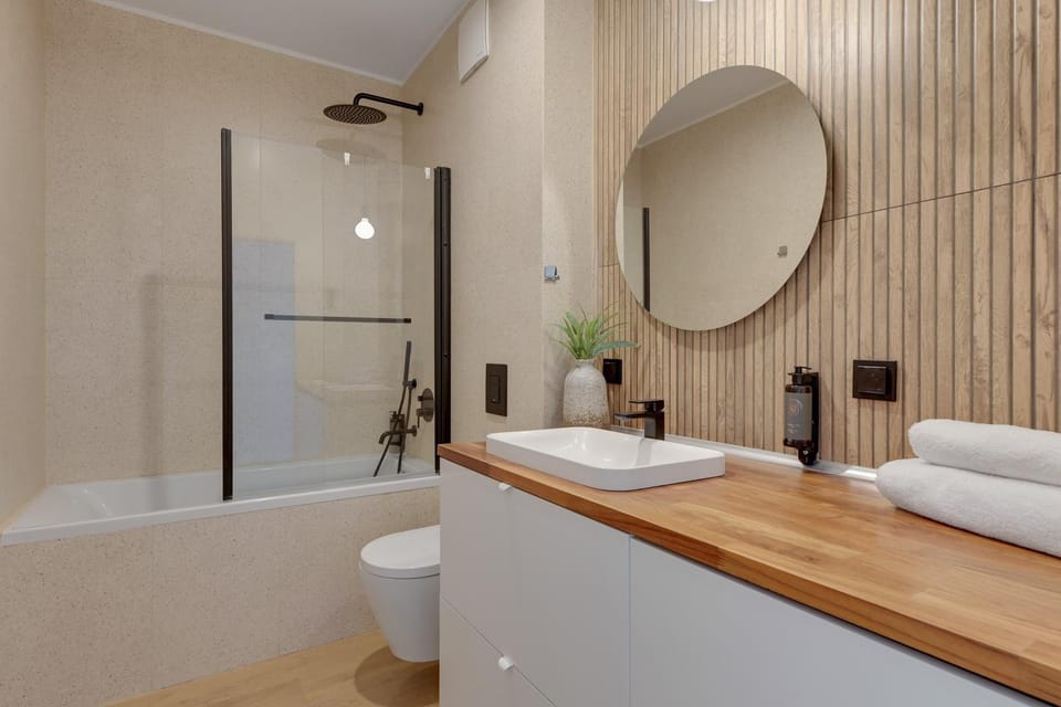 Shower, Bathroom, Bath, towels