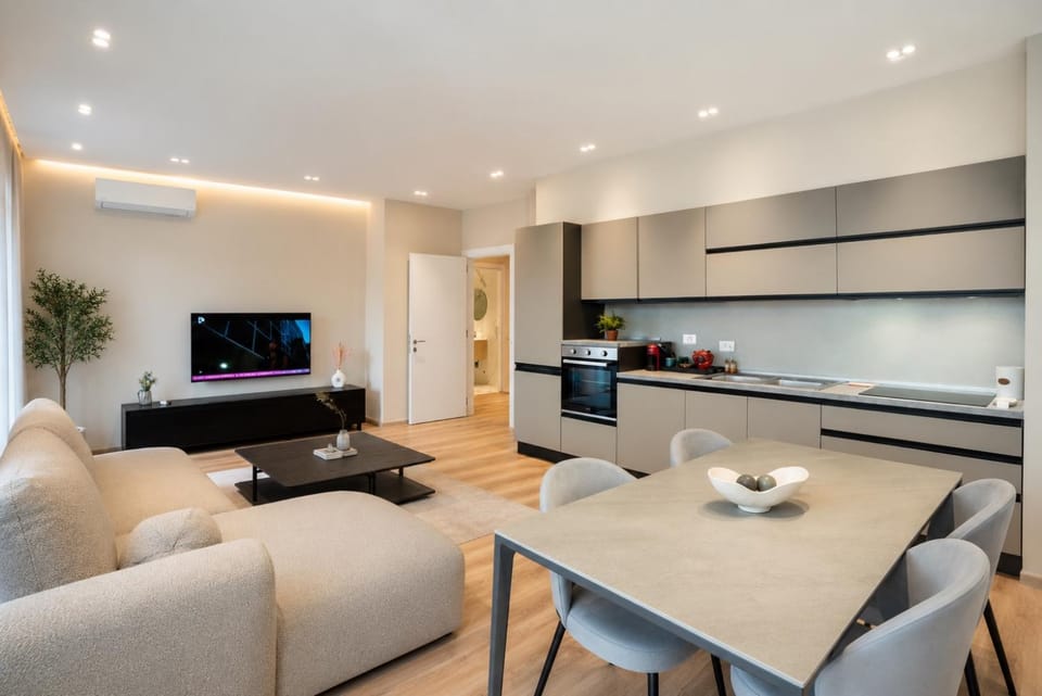 Amal new bazaar premium apartment Apartment in Tirana