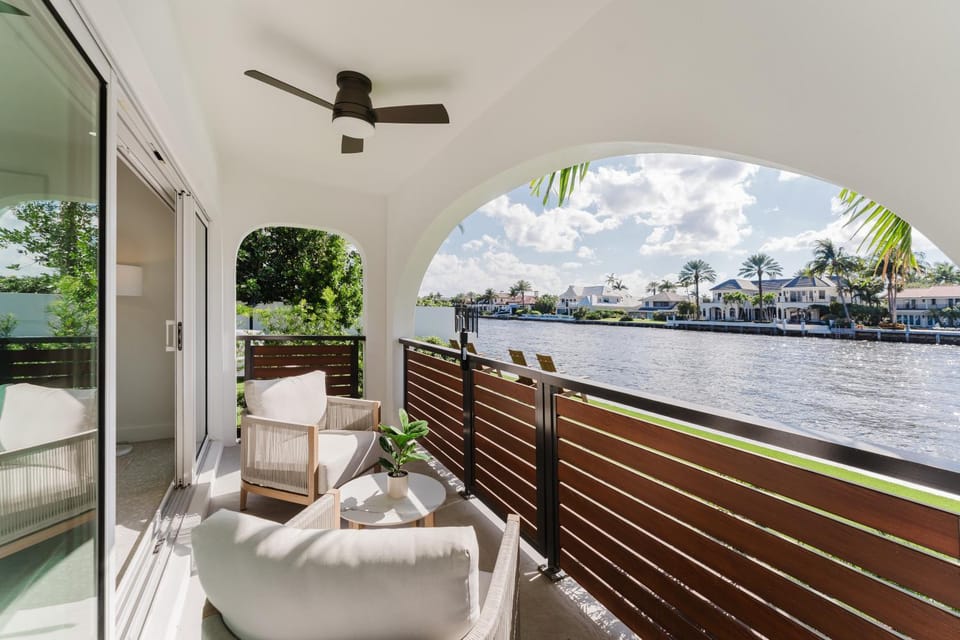 Patio, Balcony/Terrace, River view