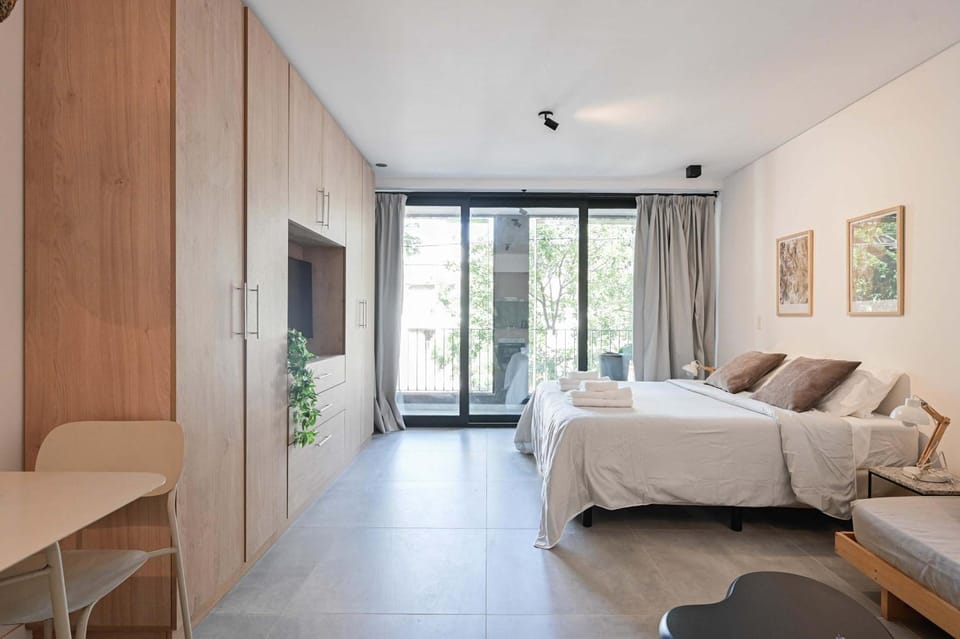 MOT Rentals Black Ravignani - 3 Lux Aparts 12 pax in Palermo Hollywood Apartment in Buenos Aires