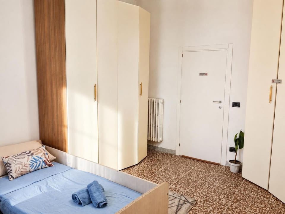 Elegant Room Close to Bologna City Center Bed and Breakfast in Bologna