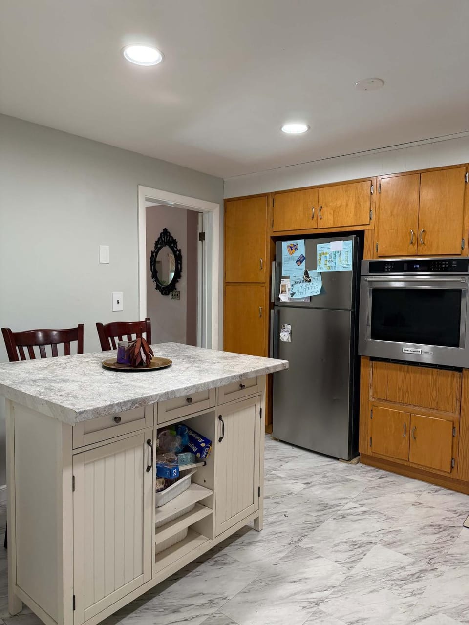 Spacious 4 BD 2 Bath in Quiet area avail July House in Norwood