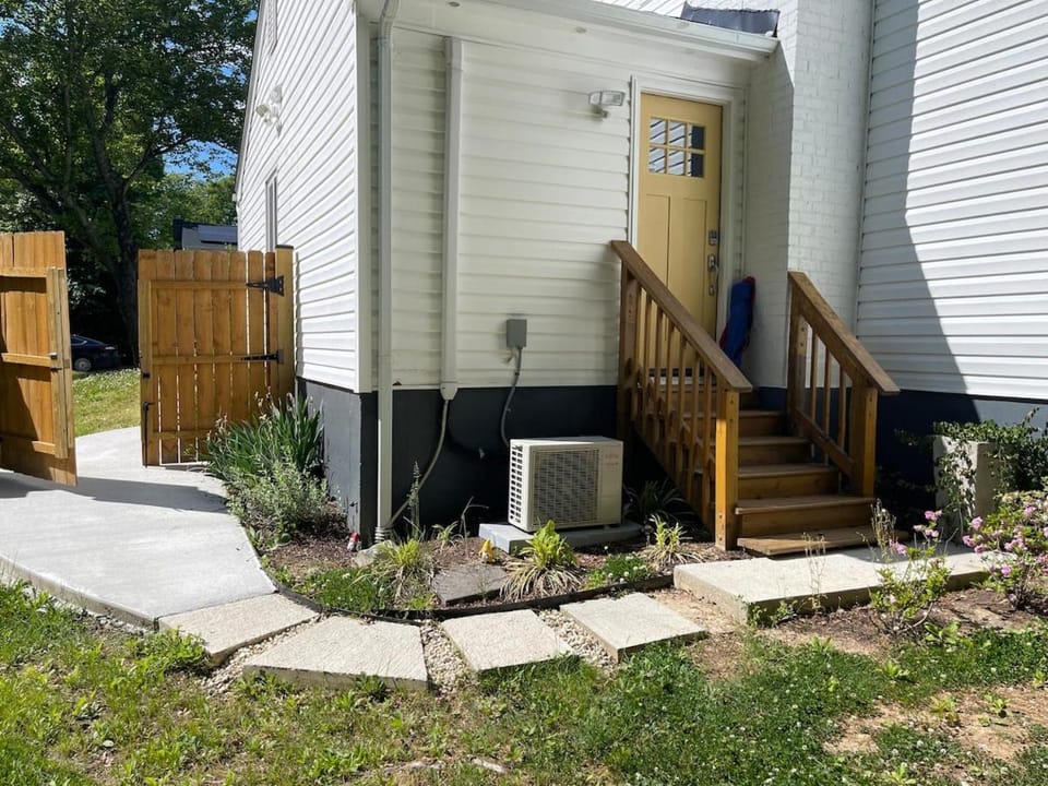 Private Apartment nearby MGM, National Harbor, DC Apartment in Fort Washington