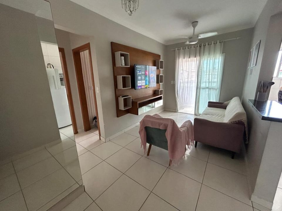 Belissimo Apartamento 100 metros da Praia Apartment in State of São Paulo