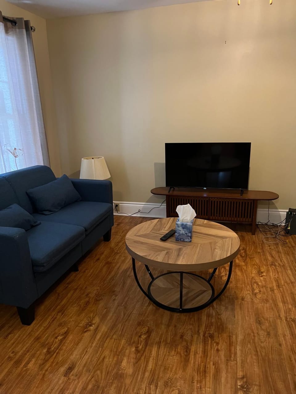 Beautiful Lakeside Escape House in Central Frontenac