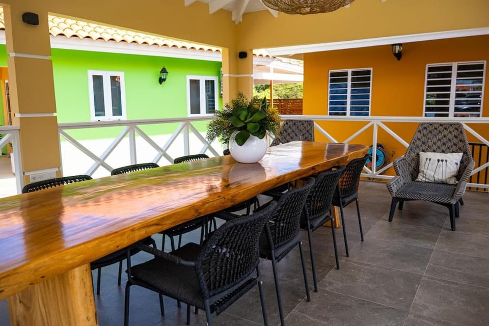Garden, Balcony/Terrace