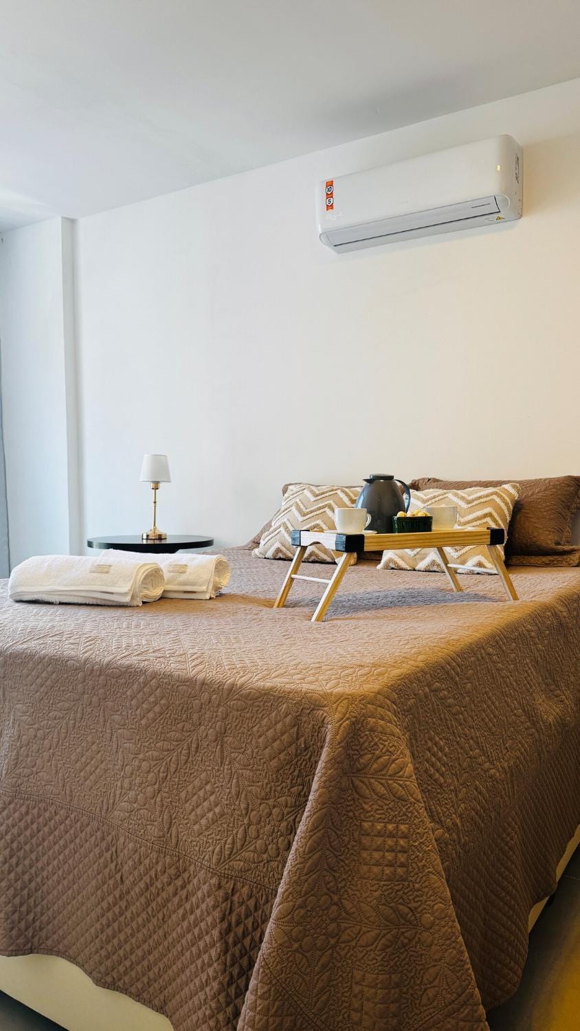 Bed, Bedroom, air conditioner
