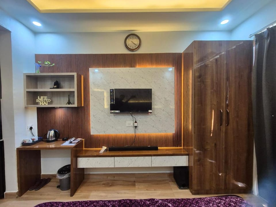 Guhan Homestays Apartment in Uttar Pradesh