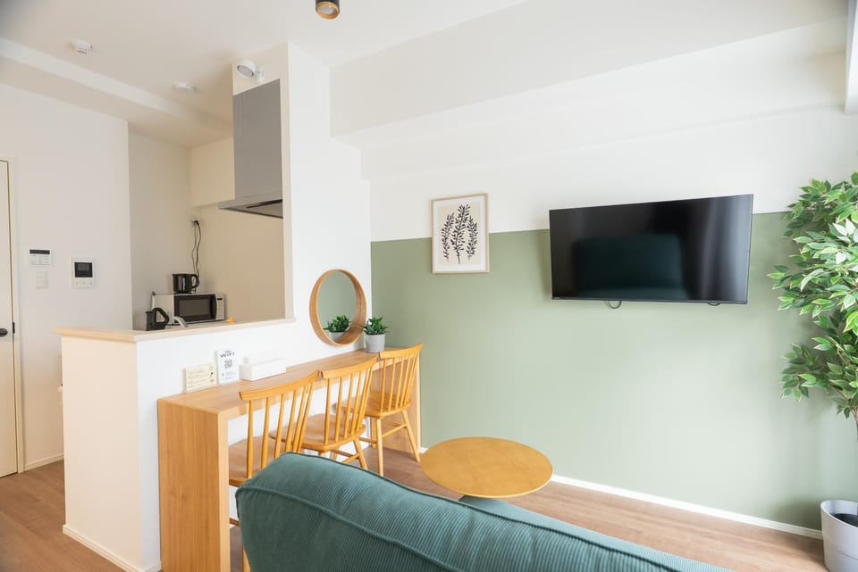 Kitchen or kitchenette, Living room, Dining area