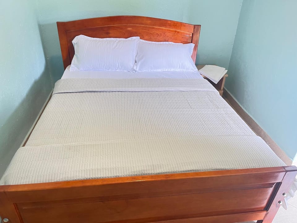 Rwakingi Courts Inn and Lounge Hotel in Uganda