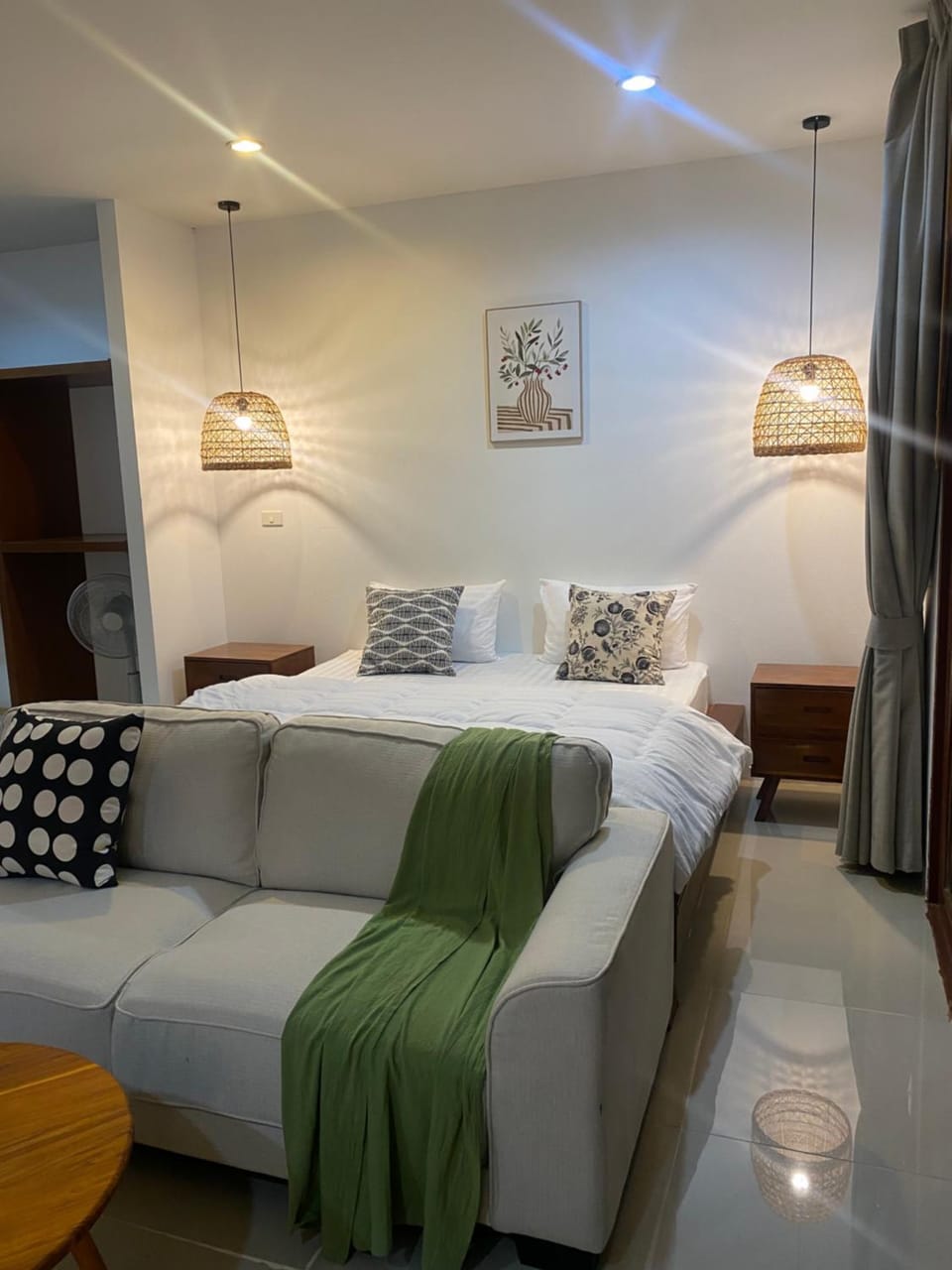Bed, Photo of the whole room, Bedroom