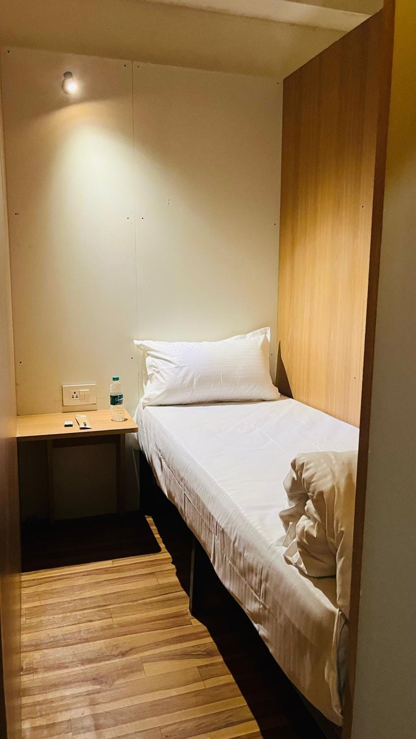 Lowfare Hotels Bengaluru Nature lodge in Bengaluru