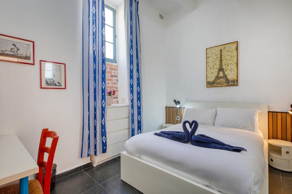 Stylish maisonette with yard near seafront IVEL1-1 House in Sliema