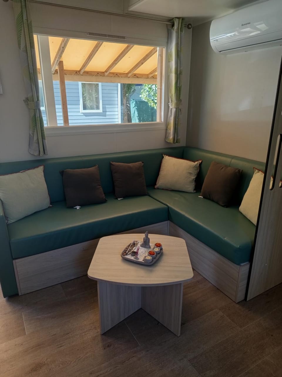 Fontaine Campground/ 
RV Resort in Canet-en-Roussillon
