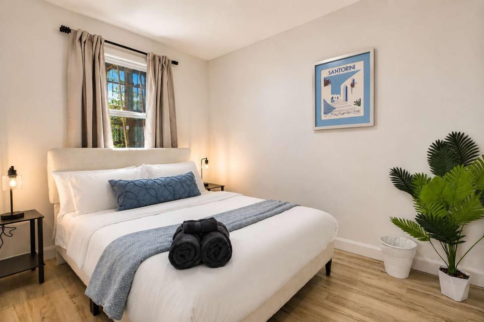 Familles & Groups, 3 Bedrooms for 8, AC, Unit 9 Apartment in Quebec City