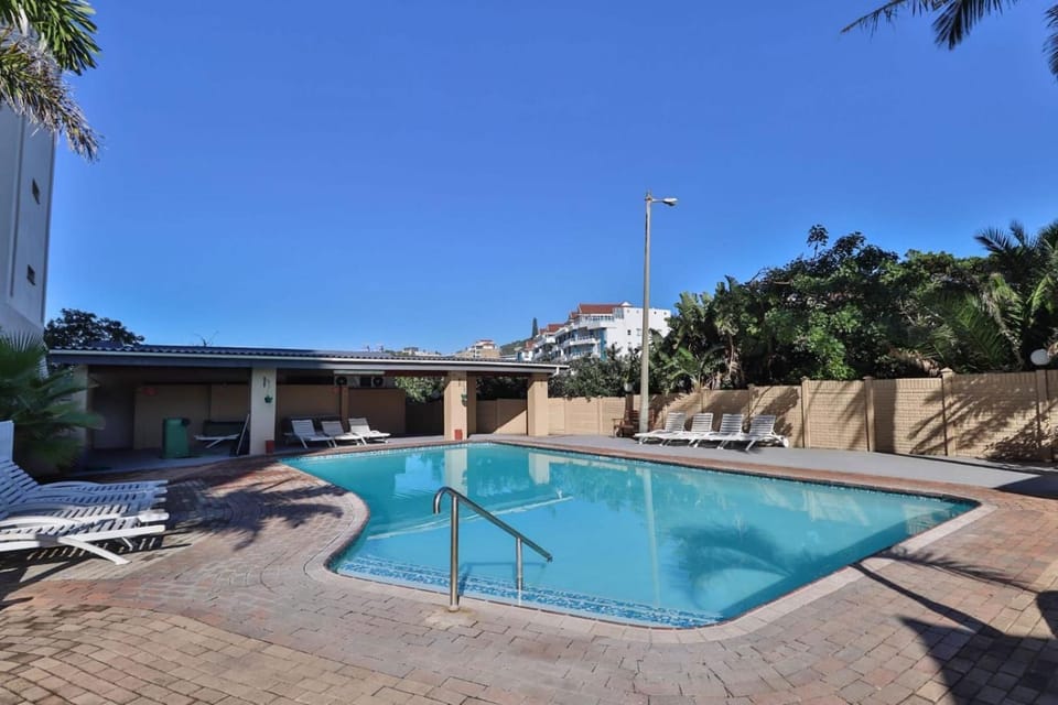 Beachfront Paradise Apartment in Margate