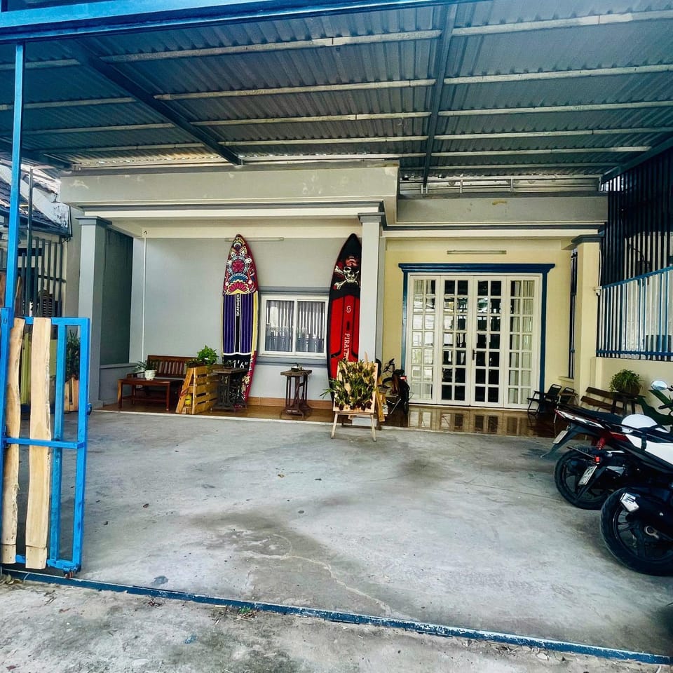 Inner courtyard view