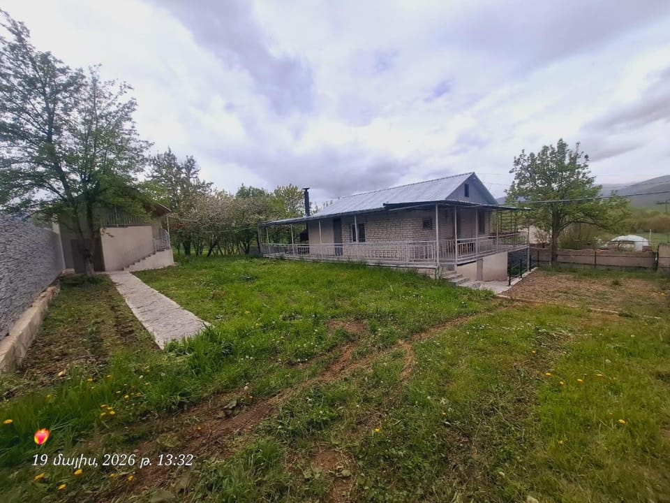 Green Garden House House in Armenia