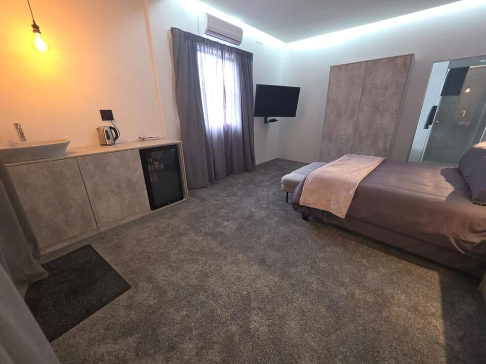 Terra Nova Suites and Spa Hotel in Port Elizabeth