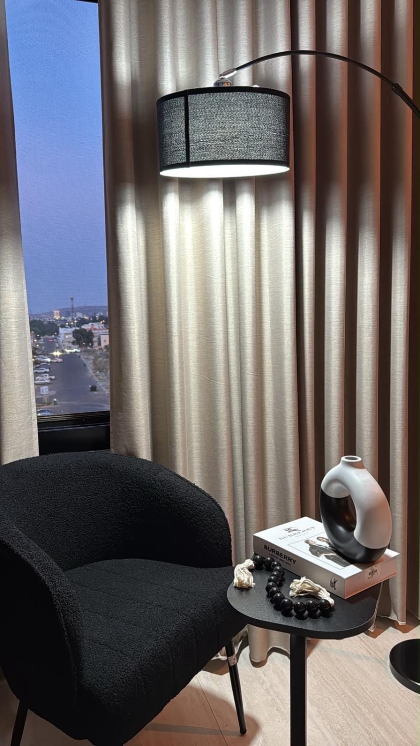 شقة فاخرة جديدة في قلب أبها Apartment in Saudi Arabia