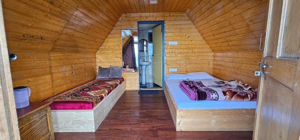 Sherpa Village Homestay Uttarey Campground/ 
RV Resort in India
