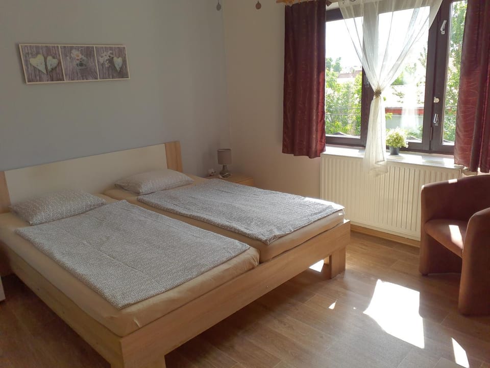 Ubytování ČECH Valtice Vacation rental in South Moravian Region