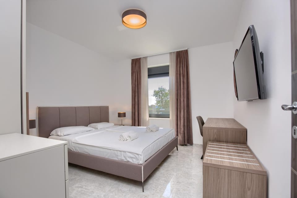 TV and multimedia, Bedroom