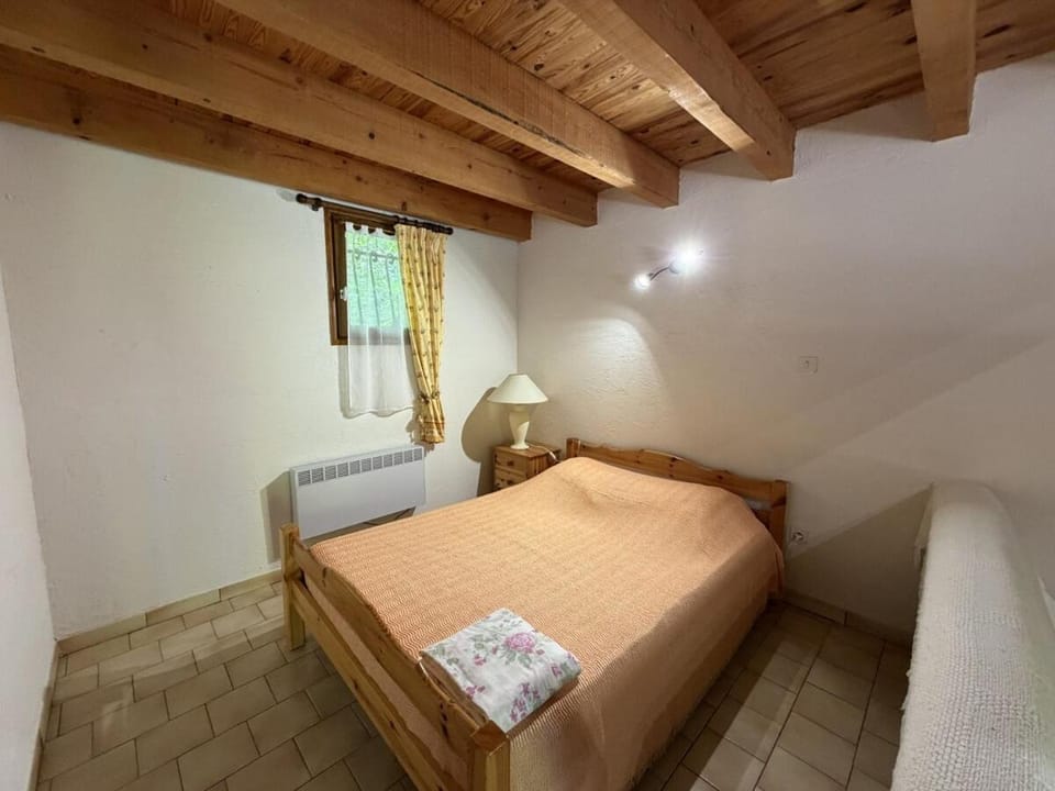 Spacieux studio à Castellane Apartment in Castellane