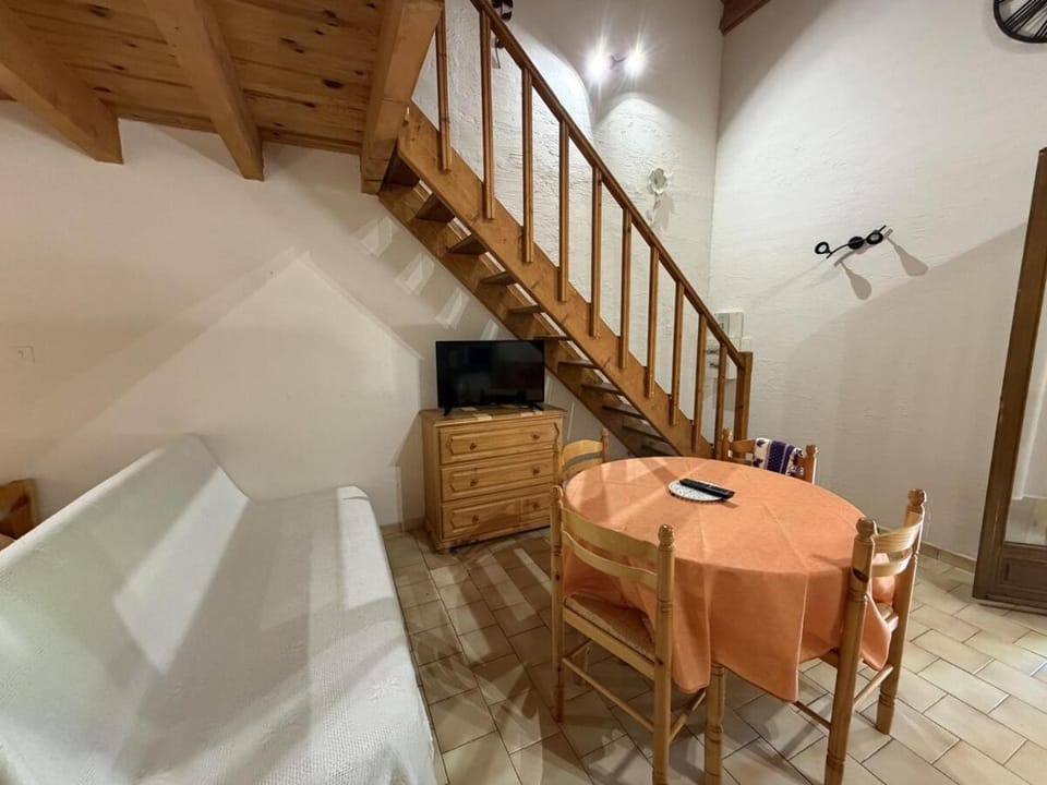 Spacieux studio à Castellane Apartment in Castellane