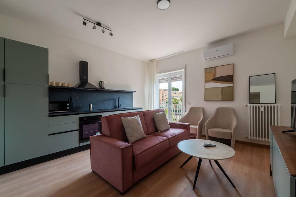Kitchen or kitchenette, Living room, Seating area