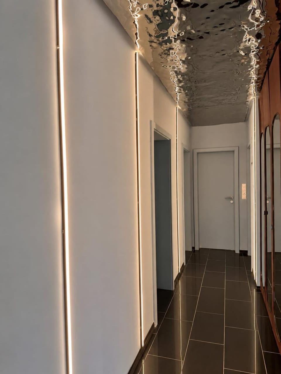 Spa Apartment -Sauna-Massage Chair-Free Parking Apartment in Hanover