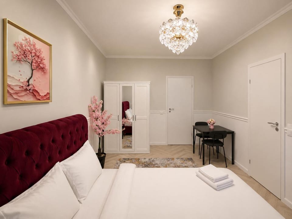 Baneasa Luxury Studios Apartment in Bucharest