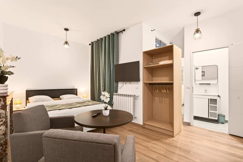 Auberge des 2 Savoie - Studio Proche Gare & Centre-ville, Idéal Séjour! Apartment in Chambery