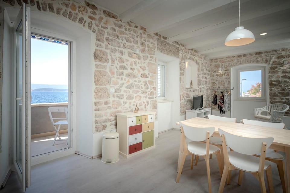 Dining area, Sea view