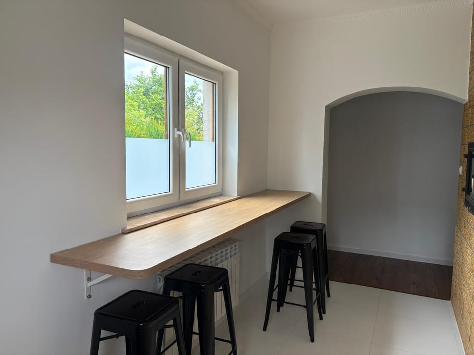 Kitchen or kitchenette, Kitchen or kitchenette, Communal kitchen, microwave, oven, kitchen