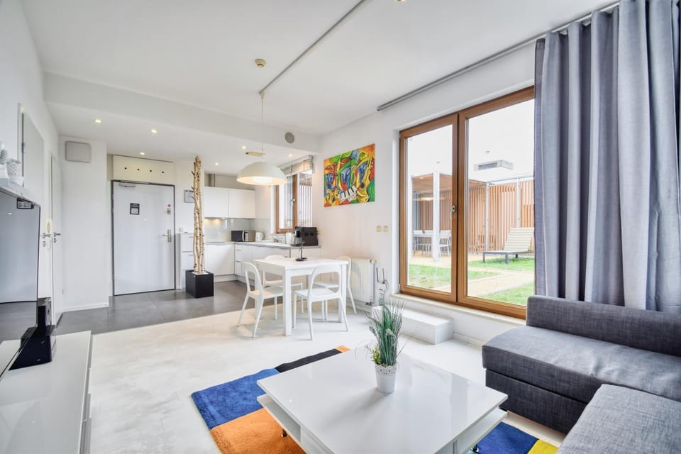 Balcony/Terrace, Kitchen or kitchenette, Living room
